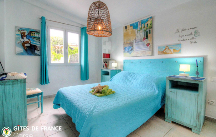 Chambre d'Hôtes à Pianotoli Caldarello - le sud Corse - labellisé Gîtes de France : La chambre N ° bed and Breakfast22772 PIANOTTOLI CALDARELLO - Corse - Chez Marguerite - Chambre d'Hôtes à Pianotoli Caldarello - le sud Corse - labellisé Gîtes de France : La chambre