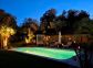 Chambre d'hôtes à Calcatoggio, la côte ouest, en Corse du Sud, labellisé Gîtes de France : la piscine de nuit Chambre d'hôtes à Calcatoggio, la côte ouest, en Corse du Sud, labellisé Gîtes de France : la piscine de nuit