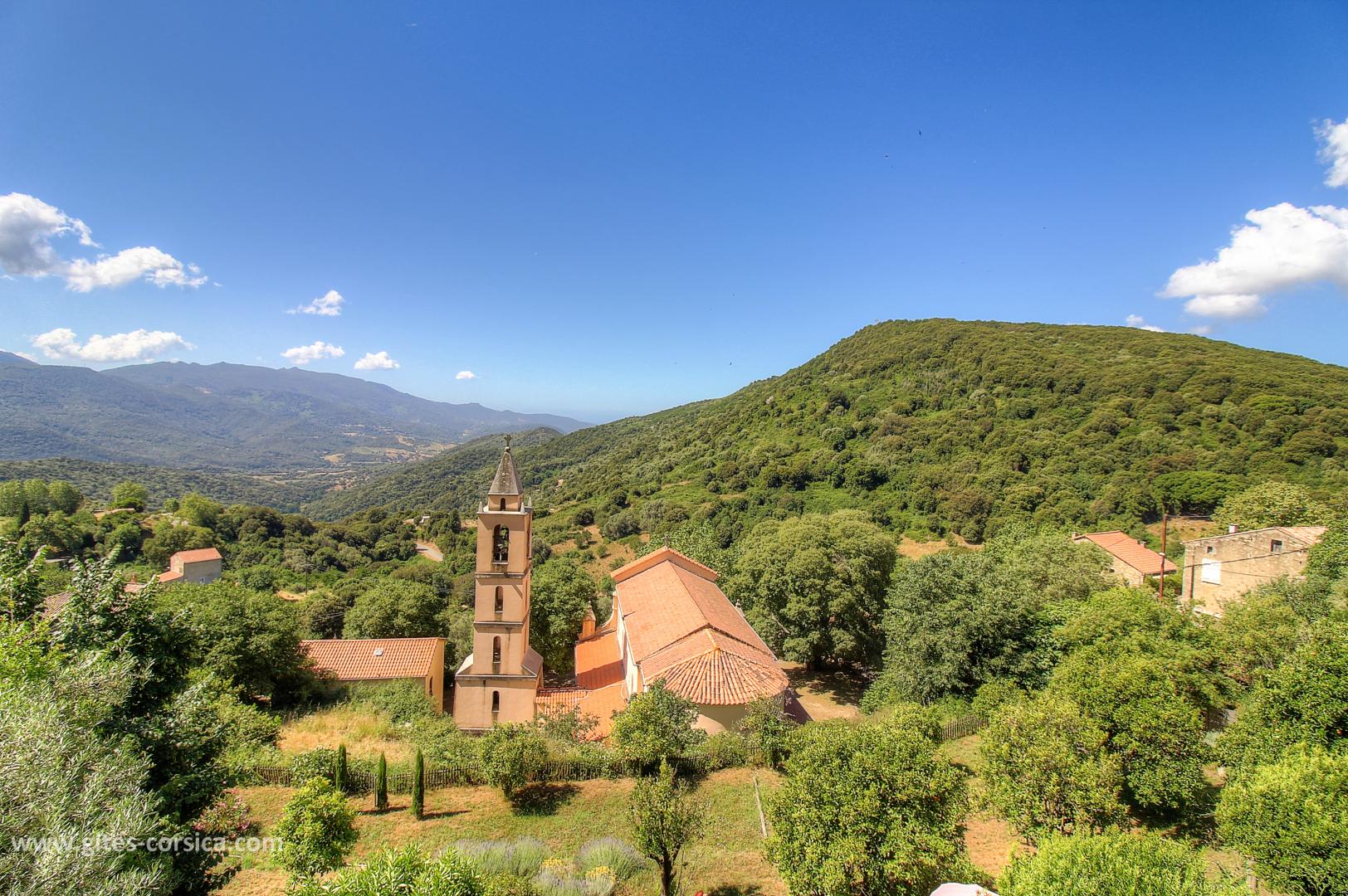 Chambres d'hôtes à Pila Canale, le grand Valinco, en Corse du Sud, labellisé Gîtes de France : la vue de la chambre Voce Ventu photo 10