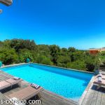 Chambre d'hôtes à Sainte-Lucie de Porto-Vecchio, le Sud Corse : la piscine Chambre d'hôtes à Sainte-Lucie de Porto-Vecchio, le Sud Corse : la piscine